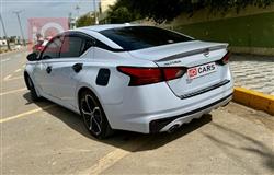 نيسان ألتيما